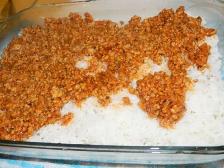 Cabbage Casserole Recipe-The Third Layer of Meat in the Baking Dish The Third Layer of Meat in the Casserole