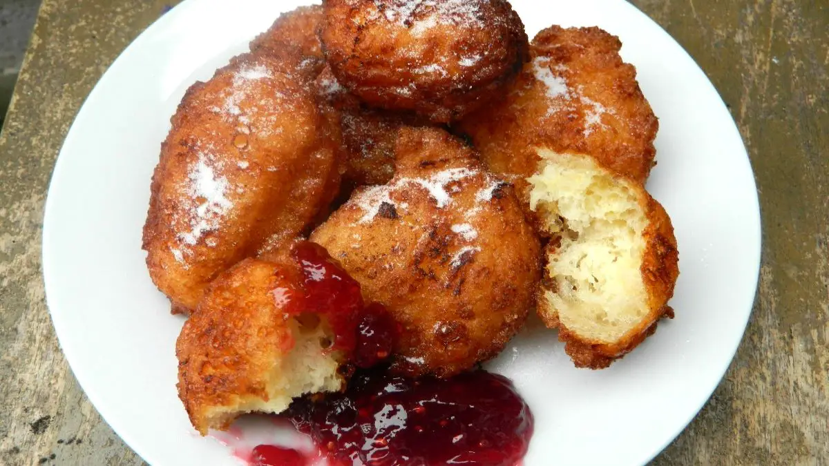 Cottage Cheese Donuts-Transylvanian Recipe