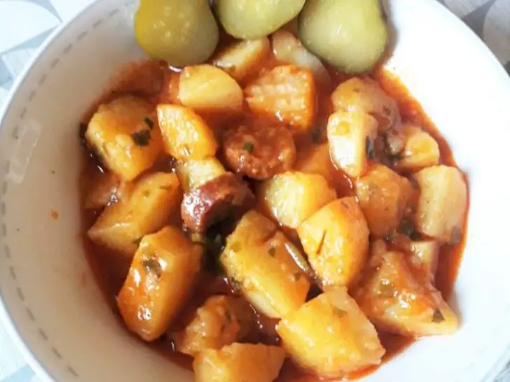 Potatoes Stew With Smoked Sausage