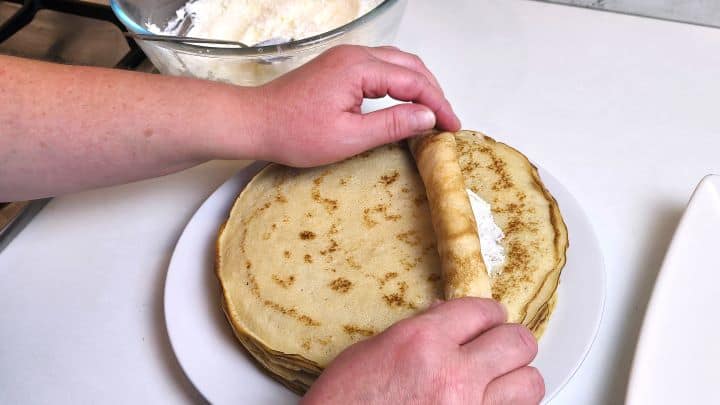 Rolling the Filled Crepe