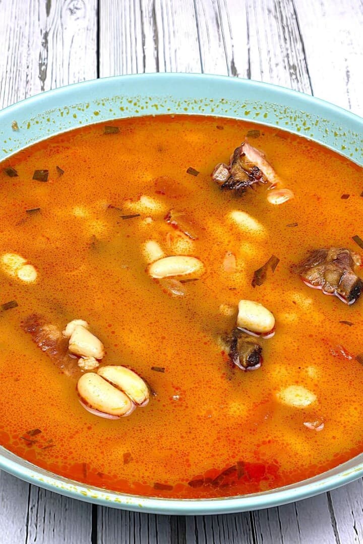 White Bean Soup With Smoked Ribs Served in Bowl