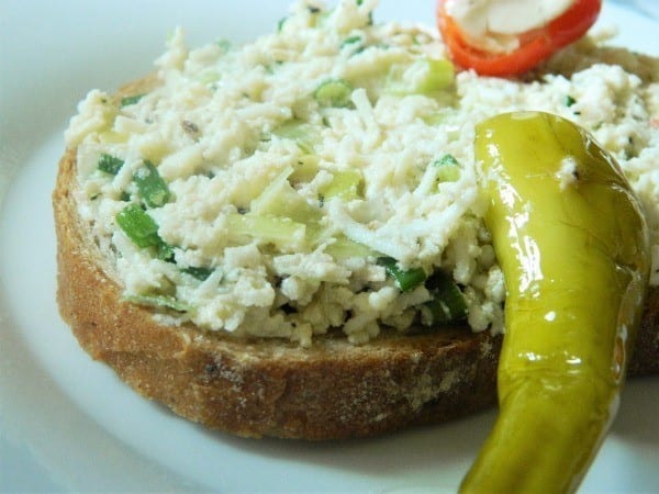 Classic Egg Salad Sandwich Recipe-The Egg Salad on the Bread Slice