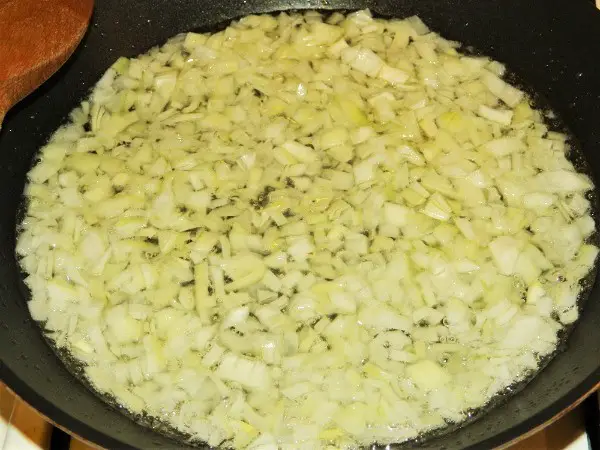 Best Creamy Mushroom Pasta Recipe-Frying Chopped Onions