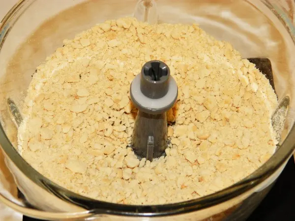 Best Raspberry Cheesecake Recipe-Crushed Biscuits in the Mini Chopper