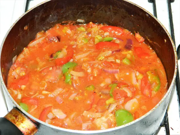 Best Vegetable Stew Recipe-Boiling vegetable stew.