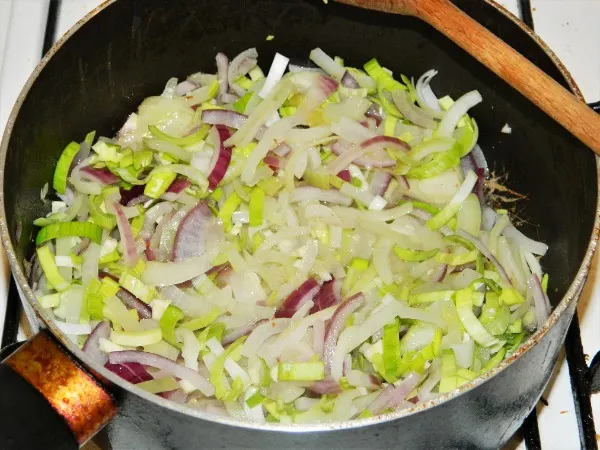 Best Vegetable Stew Recipe-Frying onions, leek and garlic.