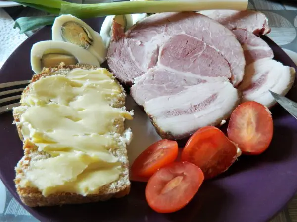 Best Easter Ham Recipe-Easter Breakfast in Transylvania