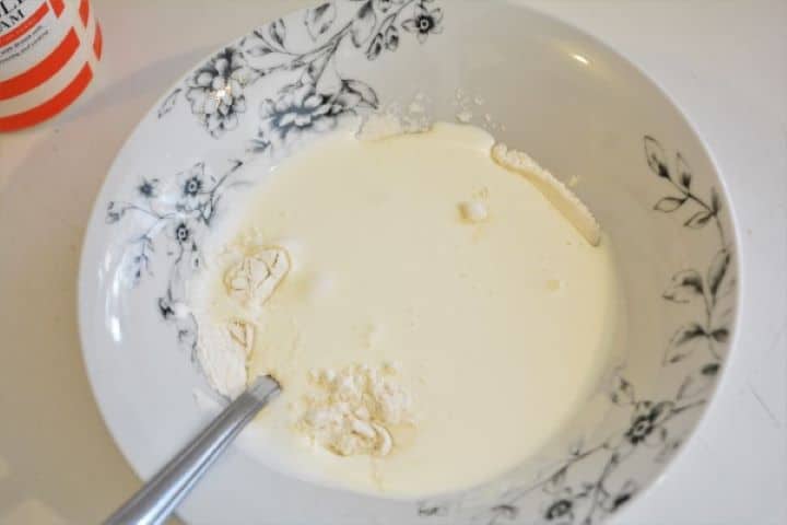 Best Turkey Stew Recipe-Wheat Flour and Single Cream in the Bowl Wheat Flour and Single Cream in the Small Bowl