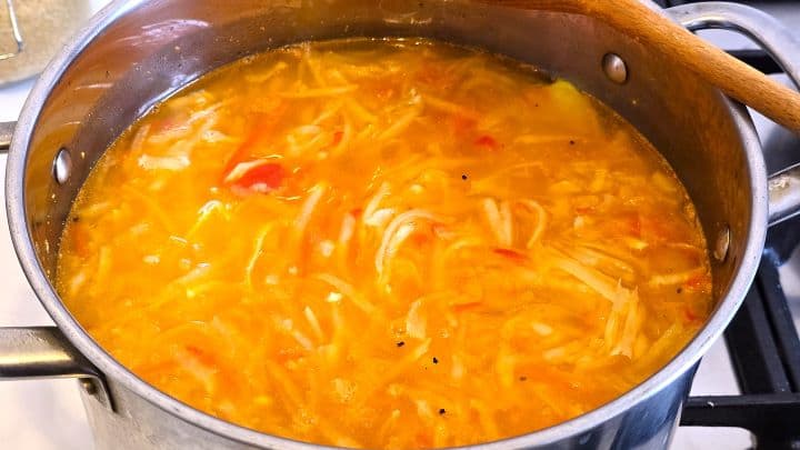 Boiling Grated Kohlabi and Vegetables in the Pot