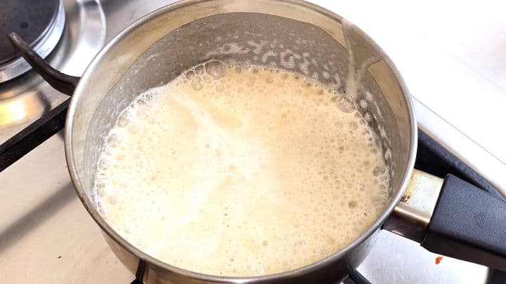 Sauteing Flour and Oil in the Saucepan