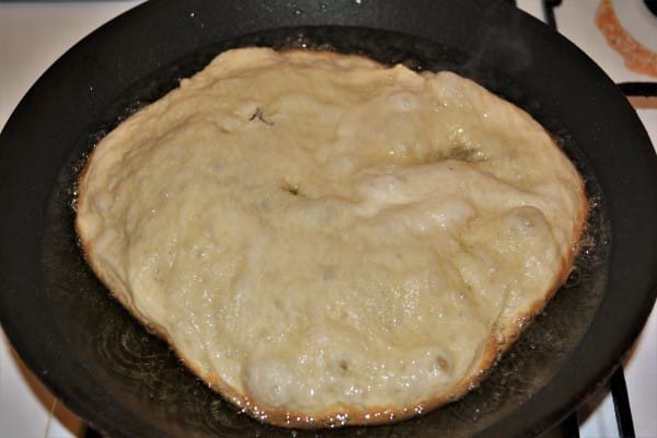 Homemade Fried Dough Recipe-Frying Dough in the Pan