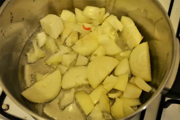 The Best Turkey Meatloaf Recipe-Frying Sliced Onions