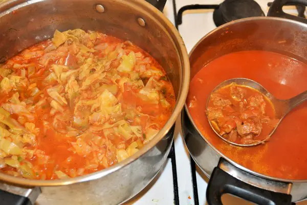 Beef and Cabbage Stew Recipe-Cabbage Stew and Beef Stew in Different Pots