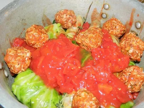 Best Stuffed Cabbage Rolls Recipe-Meatballs on Stuffed Cabbage Rolls