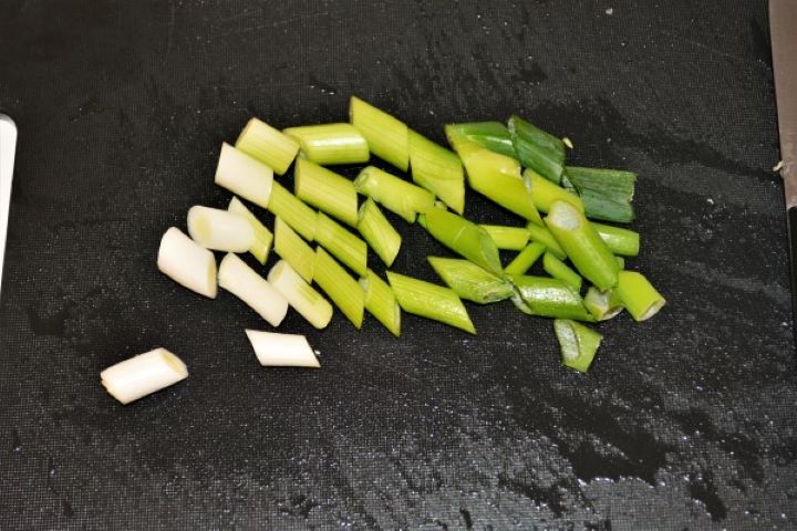 King Prawn Noodles Recipe - Sliced Spring Onions Sliced Spring Onions on the Chopping Board