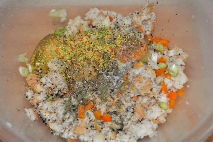 Baked Stuffed Whole Chicken Recipe-Seasoned Chicken Stuffing Seasoned Chicken Stuffing in the Bowl
