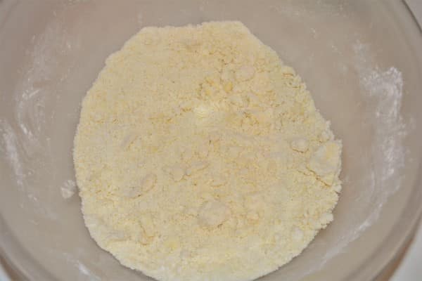 Traditional Baked Cheesecake Recipe-Mixed Wheat Flour and Butter in the Mixing Bowl