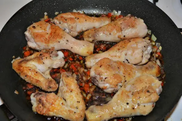 Easiest Teriyaki Chicken Recipe-Fried Chicken Drumsticks and Wings Over the Frying Vegetables