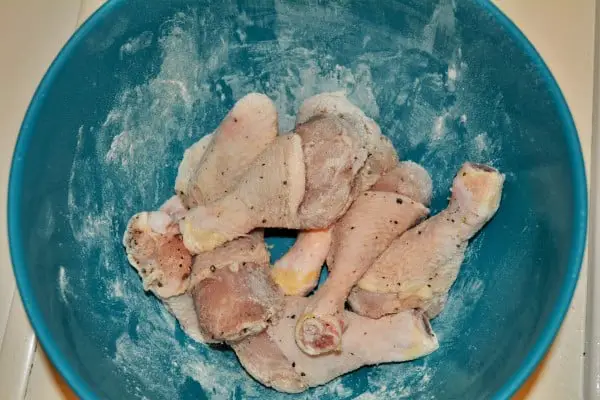 Easiest Teriyaki Chicken Recipe-Seasoned and Floured Chicken Drumsticks and Wings