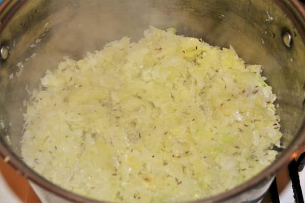 Vegan Cabbage And Pasta Recipe-Fried Grated Cabbage in the Pot