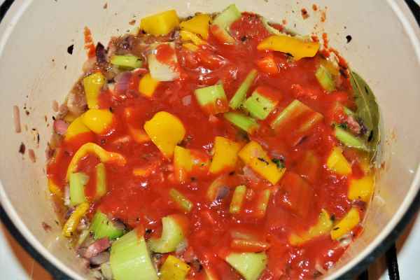 Best Chicken Casserole Recipe-Tomato Passata on the Seasoned Frying Vegetables in the Pot