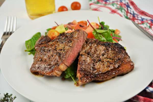 Easy Pan-Fried Steak Recipe-Served on Plate With Salad