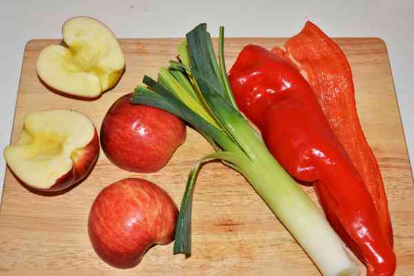 Healthy Baked Turkey Cutlets With Vegetables-Cleaned and Cut in Two Apples, Red Pepper and Leek