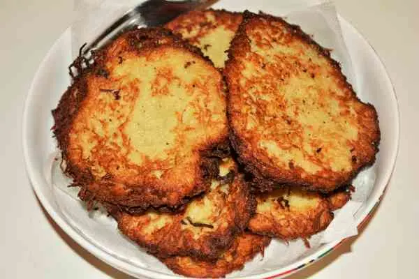 Homemade Hash Browns Recipe-Fried Hash Browns in the Bowl