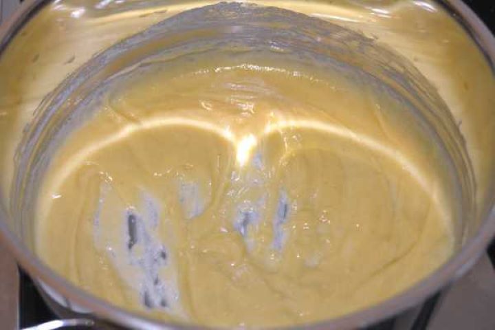 Making a Roux in the Saucepan