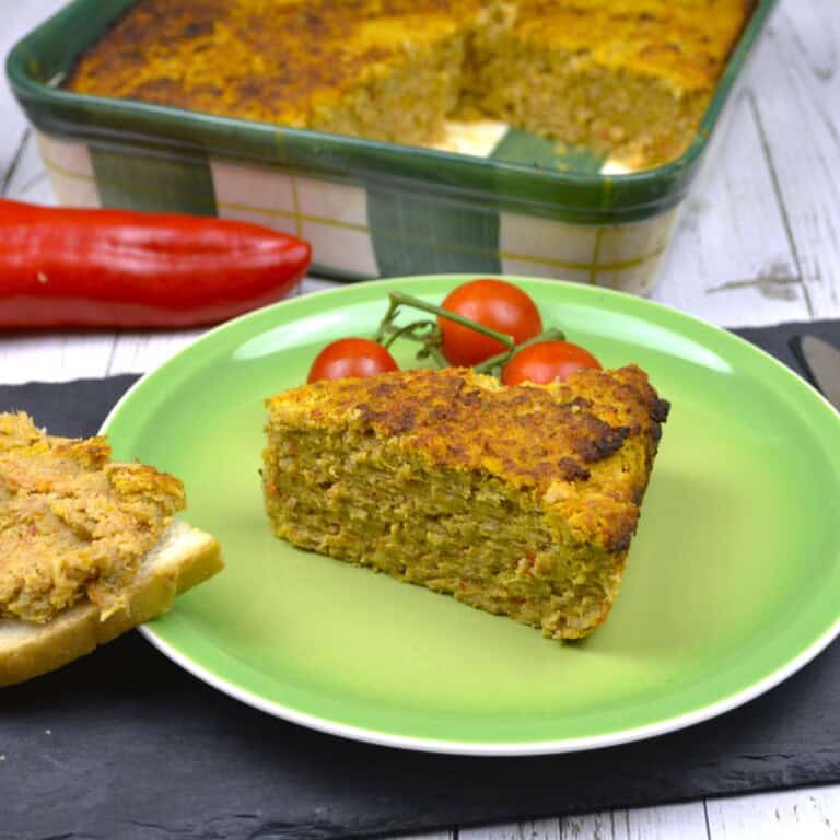 Turkey Spread-Served on Green Plate With Bread
